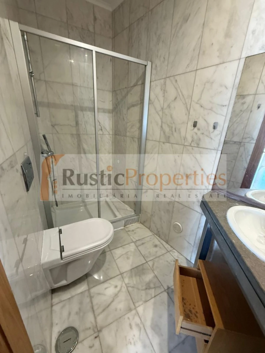 Apartamento T2 para Venda em Loule (São Clemente) Foto 8