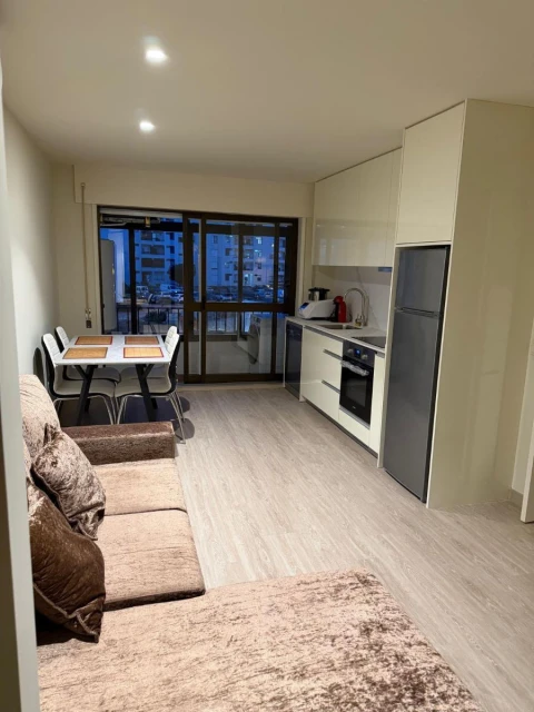 Apartamento T3 para Arrendamento em Pedrouços