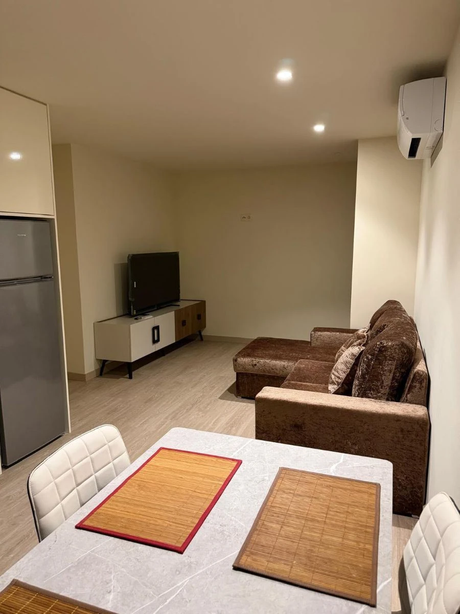 Apartamento T3 para Arrendamento em Pedrouços Foto 2