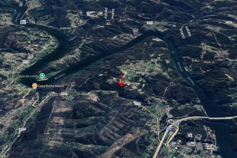Terreno para Venda em Melres e Medas Foto 9