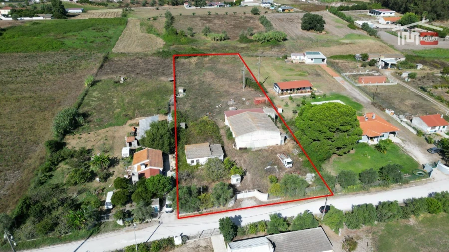 Armazém para Venda em Pinhal Novo