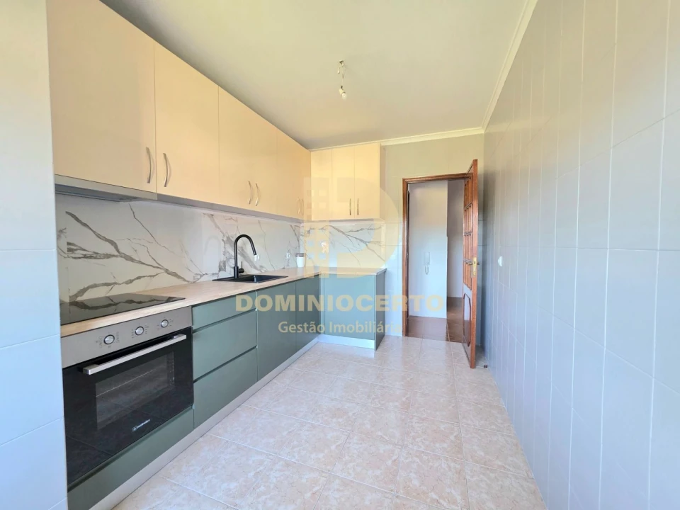 Apartamento T3 para Venda em Rio Tinto Foto 4