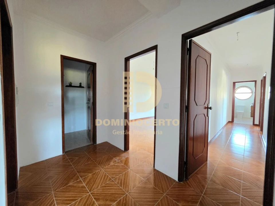 Apartamento T3 para Venda em Rio Tinto Foto 11
