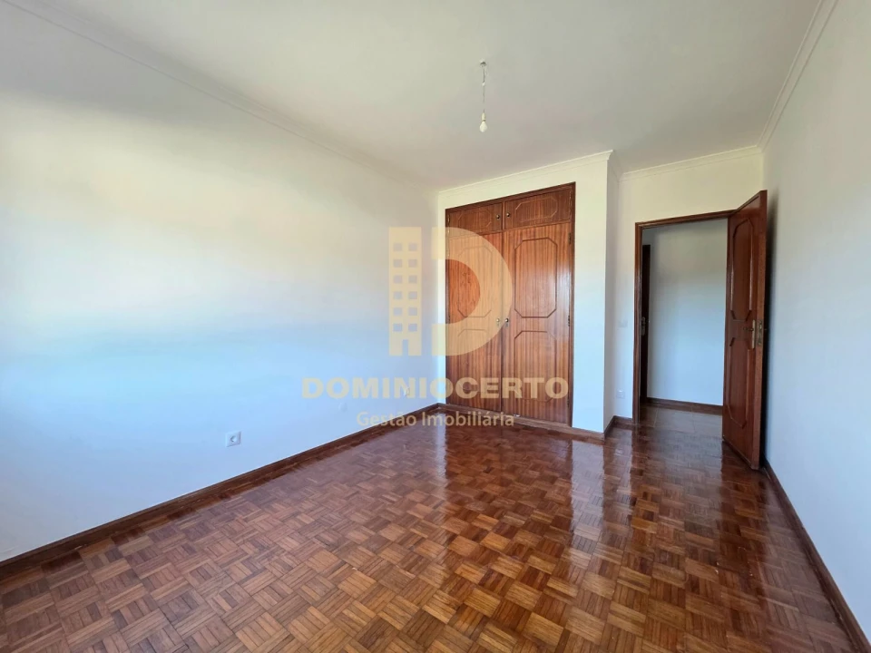 Apartamento T3 para Venda em Rio Tinto Foto 19