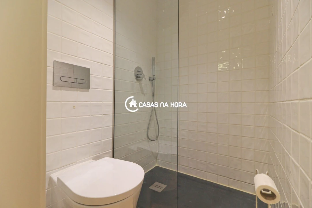 Apartamento T3 para Arrendamento em Paranhos Foto 23