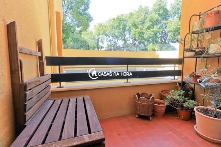Apartamento T3 para Arrendamento em Paranhos Foto 7