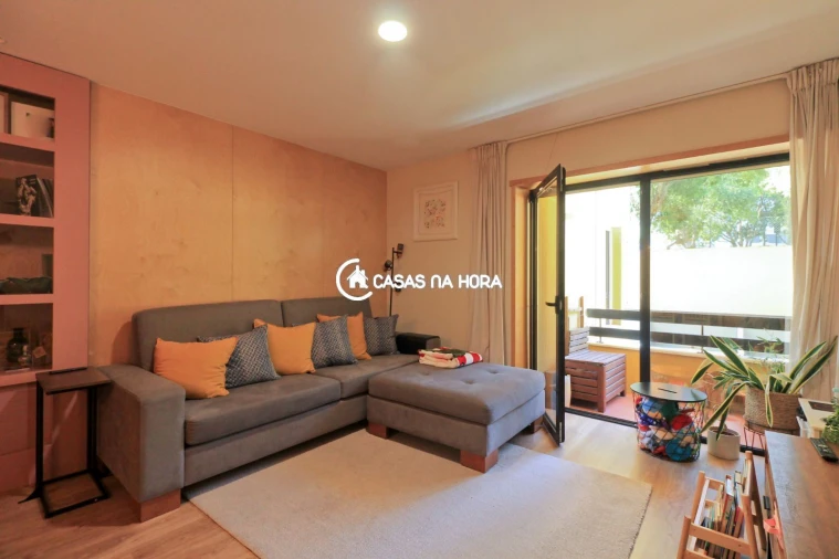 Apartamento T3 para Arrendamento em Paranhos Foto 17