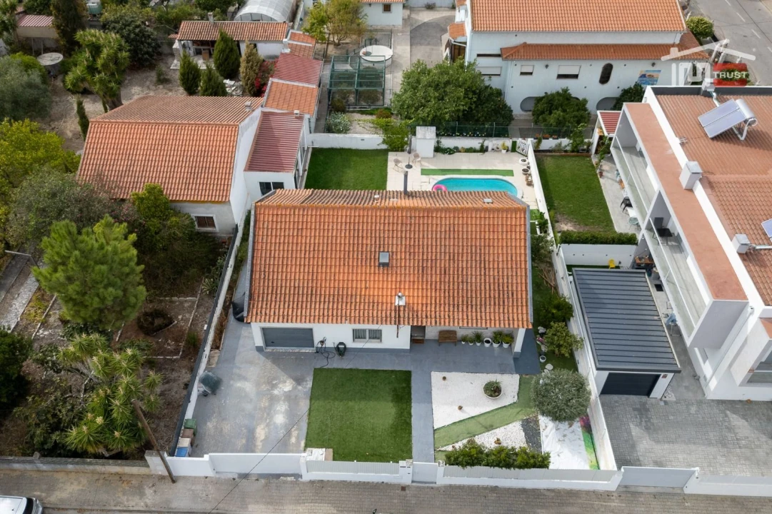 Moradia T2 para Venda em Fernao Ferro Foto 22