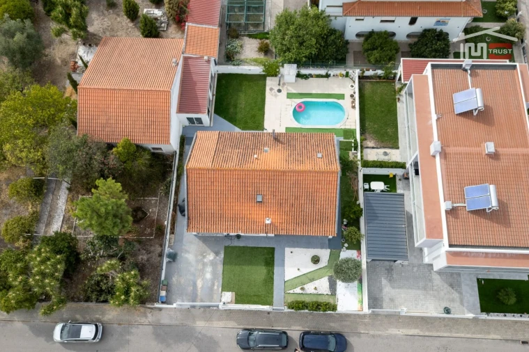Moradia T2 para Venda em Fernao Ferro Foto 3