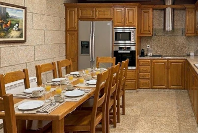 Moradia T6 para Venda em Vila Marim