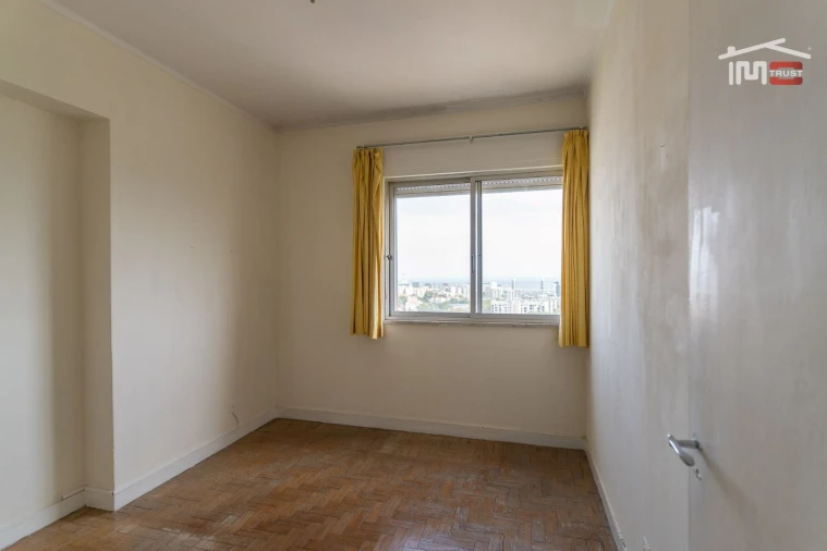 Apartamento T4 para Venda em Olivais Foto 17