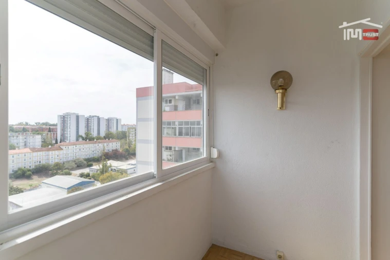 Apartamento T4 para Venda em Olivais Foto 32
