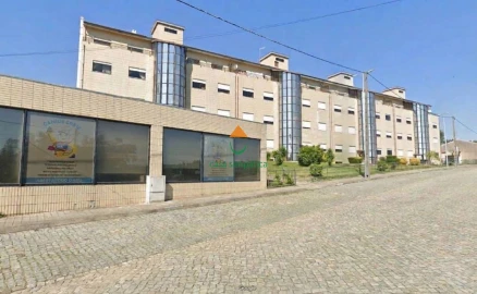 Apartamento T2 para Arrendamento em Gondomar (São Cosme), Valbom e Jovim