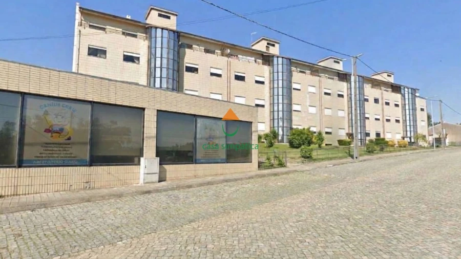 Apartamento T2 para Arrendamento em Gondomar (São Cosme), Valbom e Jovim