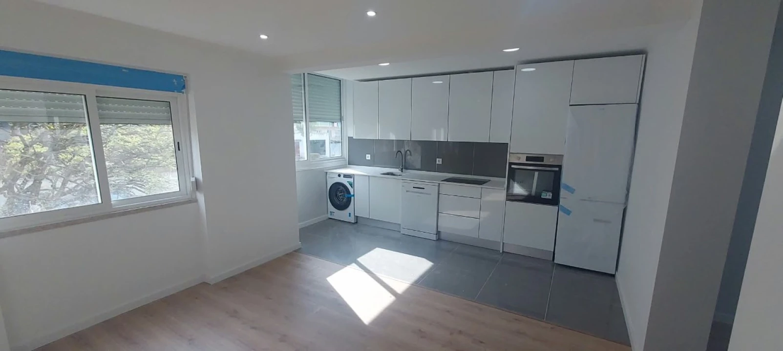 Apartamento T2 para Venda em Venteira Foto 1