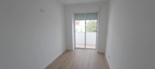 Apartamento T2 para Venda em Venteira