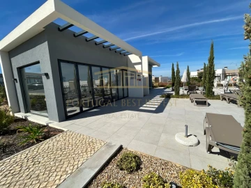 Apartamento T3 para Venda em Ferragudo