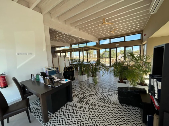 Apartamento T3 para Venda em Ferragudo Foto 56