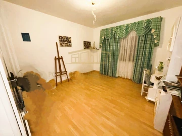Moradia T4 para Venda em Quarteira