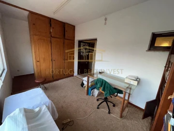 Moradia T4 para Venda em Quarteira