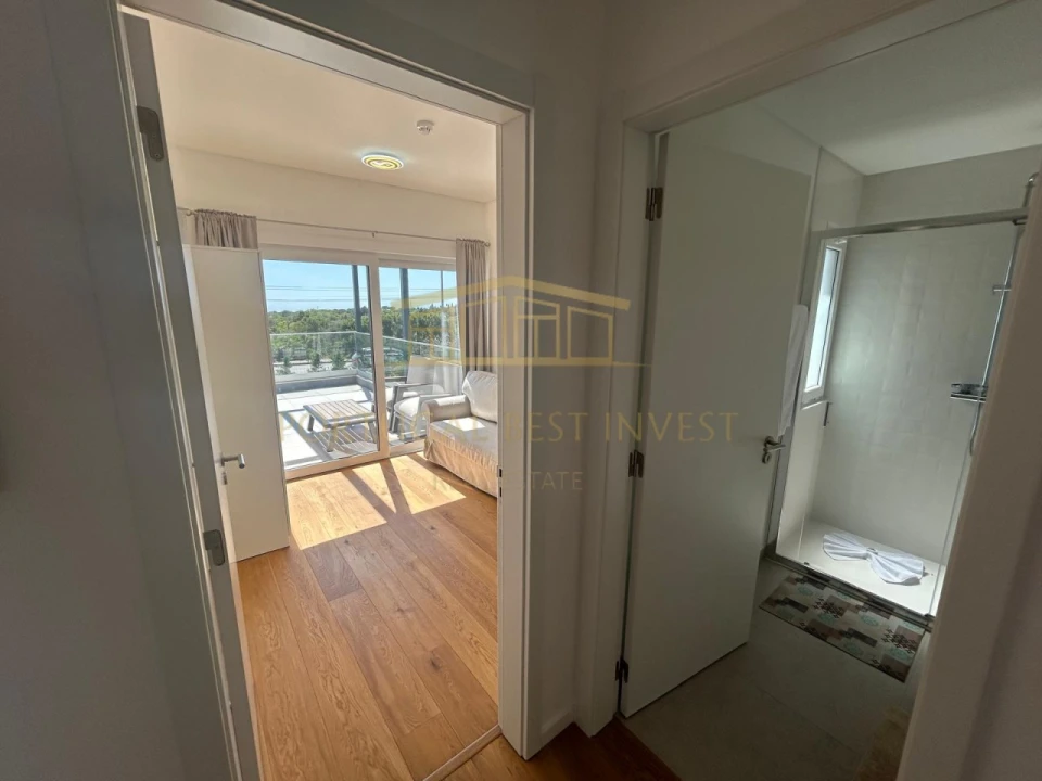 Apartamento T3 para Venda em Ferragudo Foto 22