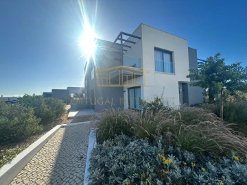 Apartamento T3 para Venda em Ferragudo