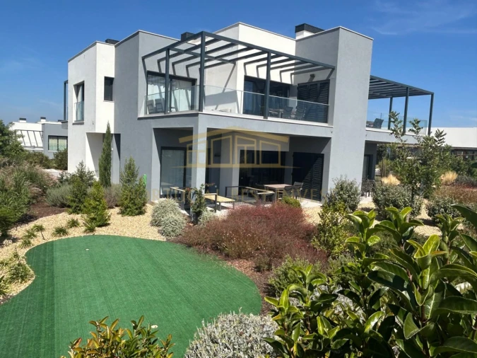 Apartamento T3 para Venda em Ferragudo Foto 33
