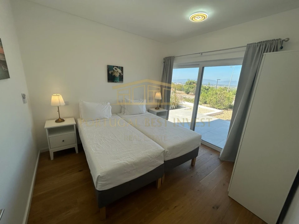 Apartamento T3 para Venda em Ferragudo Foto 18