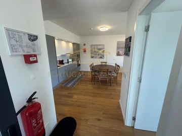 Apartamento T3 para Venda em Ferragudo