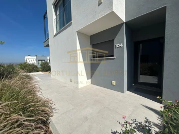 Apartamento T3 para Venda em Ferragudo
