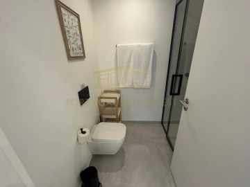 Apartamento T3 para Venda em Ferragudo