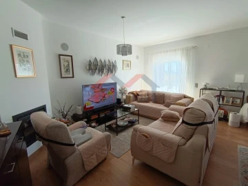 Apartamento T3 para Venda em São Brás de Alportel