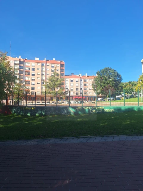 Apartamento T2 para Venda em Queluz e Belas