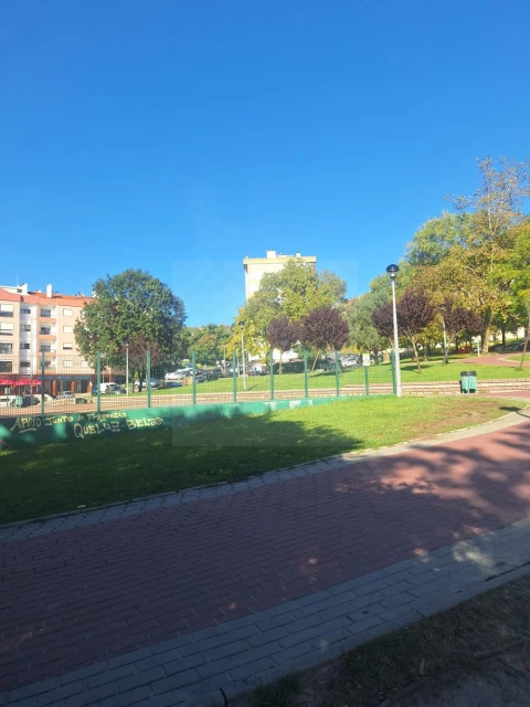 Apartamento T2 para Venda em Queluz e Belas