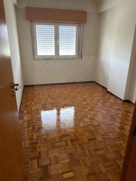 Apartamento T2 para Venda em Queluz e Belas