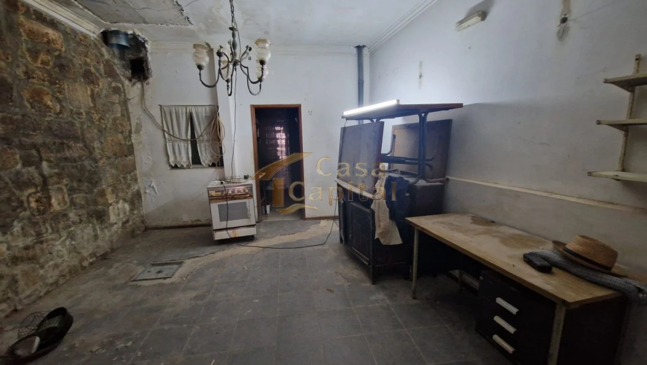 Loja para Arrendamento em Nossa Senhora da Conceição, São Pedro e São Dinis Foto 9