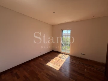 Moradia T4 para Venda em Alcabideche