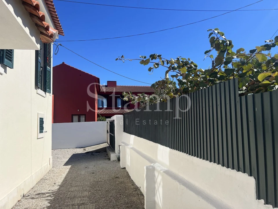 Moradia T4 para Venda em Alcabideche Foto 17