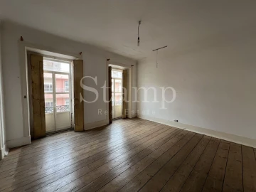 Apartamento T5 para Venda em Alcantara