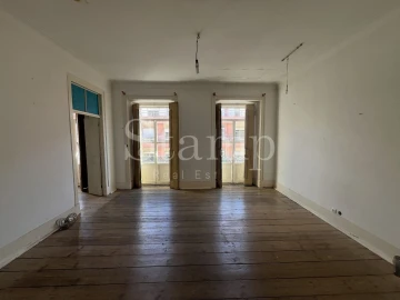 Apartamento T5 para Venda em Alcantara