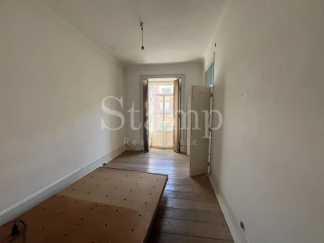 Apartamento T5 para Venda em Alcantara