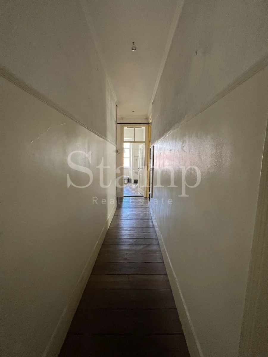 Apartamento T5 para Venda em Alcantara Foto 6
