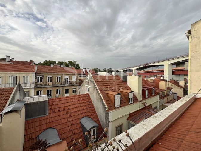 Apartamento T5 para Venda em Alcantara Foto 23