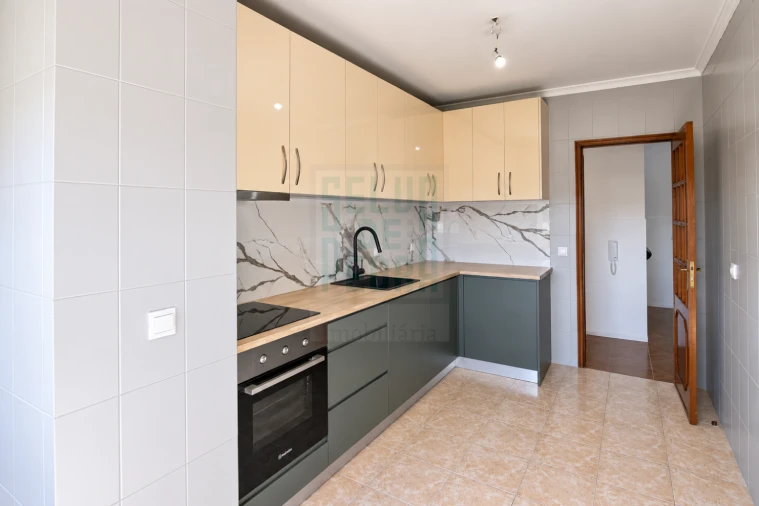 Apartamento T3 para Venda em Rio Tinto Foto 6