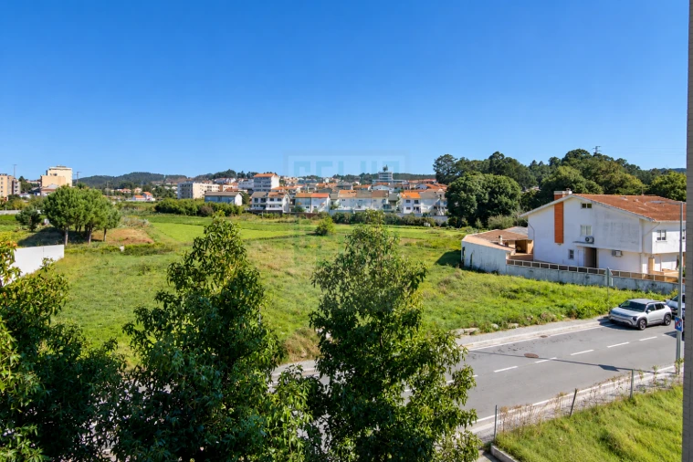 Apartamento T3 para Venda em Rio Tinto Foto 21