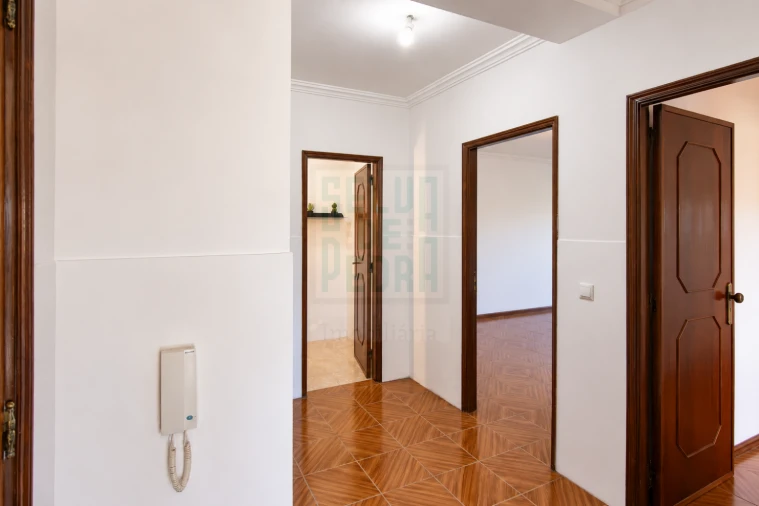 Apartamento T3 para Venda em Rio Tinto Foto 19