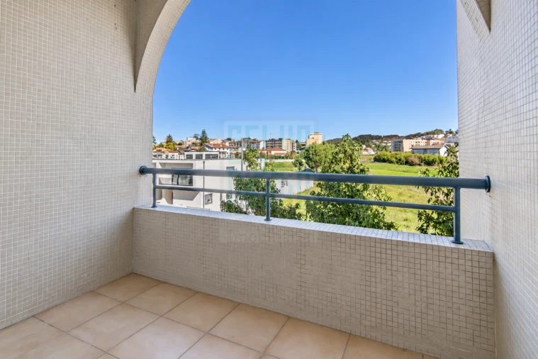 Apartamento T3 para Venda em Rio Tinto Foto 4