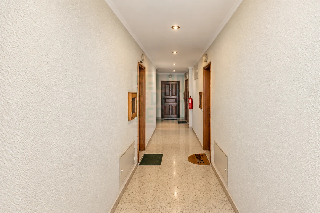 Apartamento T3 para Venda em Rio Tinto Foto 22