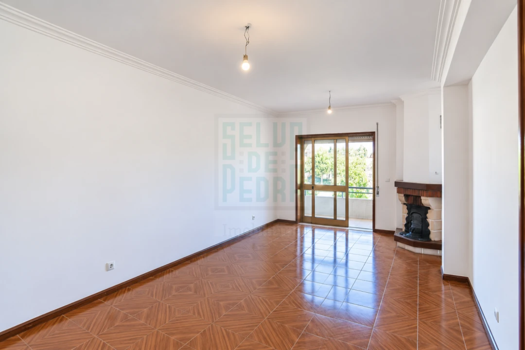Apartamento T3 para Venda em Rio Tinto Foto 1
