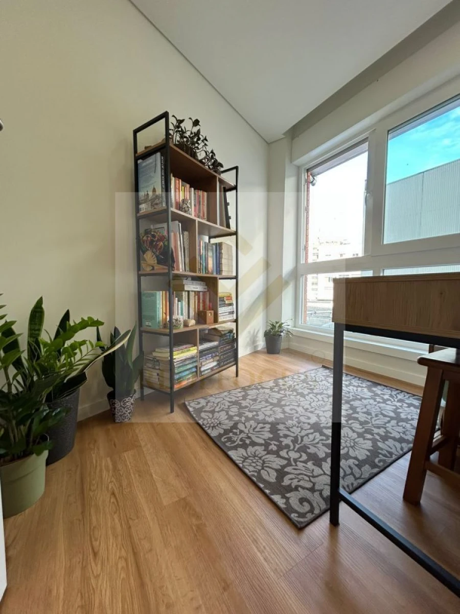 Apartamento T1 para Venda em Braga (Maximinos, Sé e Cividade) Foto 2